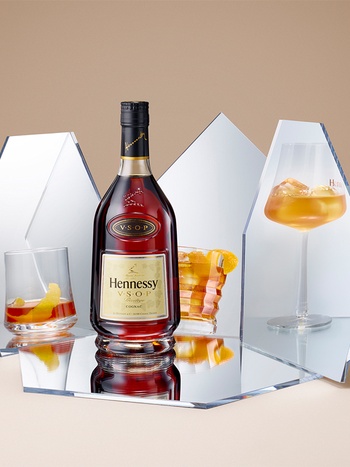 Купить французский коньяк Hennessy, VSOP, 0.35л, в коробке
