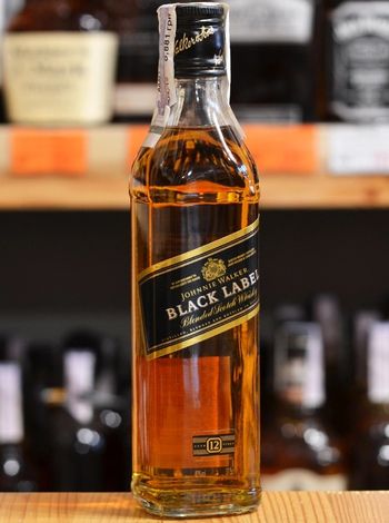 Виски Black Label Johnnie Walker 12 лет 40% 0.375л | OKwine