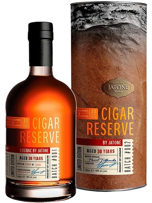 Коньяк Сигар Резерв, Жатон / Cigar Reserve, Jatone, от 15 до 30 лет, 40%, 0.7л, в тубусе фото