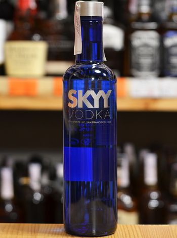 SKYY 0.5л купить водку в Киеве, доставка | OKwine