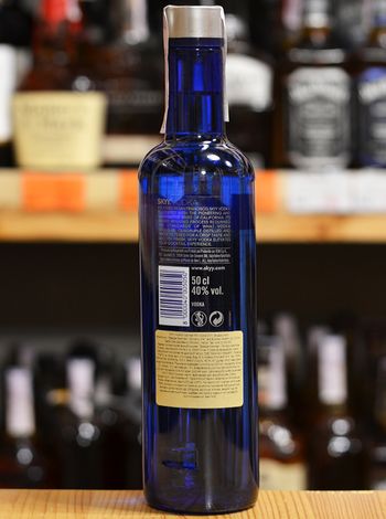 SKYY 0.5л купить водку в Киеве, доставка | OKwine
