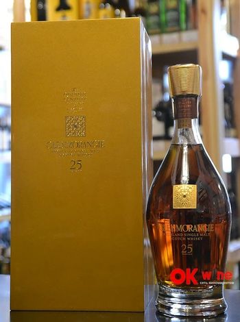 Glenmorangie 25年 の木箱 Glenmorangie 25 лет 43% 0.7л в подарочной