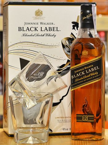Black Label Johnnie Walker 40% 0.7л в подарочной коробке + 2 бокала