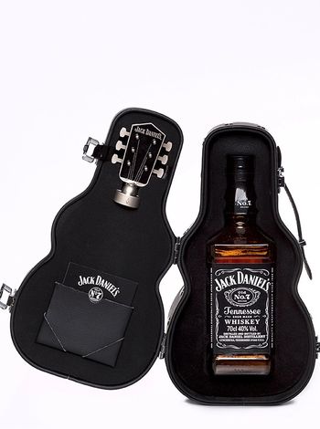 Jack Daniel's Old No. 7 700ml 40% 4本セット Jack Daniel's 0.7л в футлярі купити в Києві, Одесі | OKwine