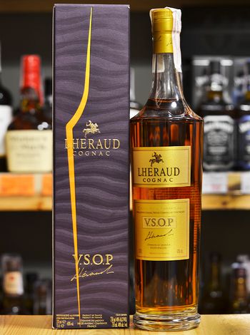 Купить французский коньяк Lheraud, VSOP, 0.7л, в коробке | OKwine