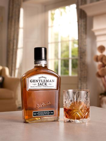 Gentleman Jack Daniel's 0.7л, купить виски в Киеве | OKwine
