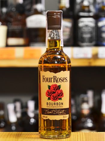 Four Roses 0.35л, купить виски в Киеве, доставка | OKwine