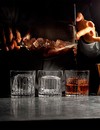 Бітер Кампарі / Campari, 25%, 3л, в тубусі - Італійський алкогольний аперитив коктейль Photo 2 Бітер Кампарі / Campari, 25%, 3л, в тубусі - Італійський алкогольний аперитив коктейль Photo 2