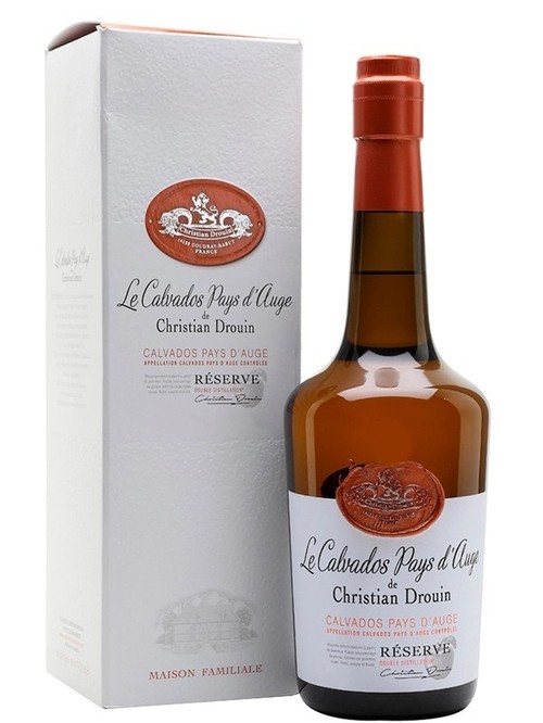 Кальвадос Пэй д'Ож Резерв де Фье / Pays d`Auge Reserve des Fiefs, Christian Drouin, 40%, 0.7л, в коробке фото