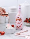 Лікер Бейліс, Полуниця і Крем / Baileys, Strawberries & Cream, 17%, 0.7л Photo 3 Лікер Бейліс, Полуниця і Крем / Baileys, Strawberries & Cream, 17%, 0.7л Photo 3