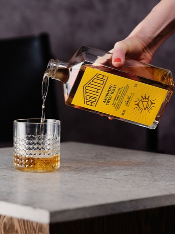 Agitator Argument Sweet Toast 0.7л купить виски, лучшая цена | OKWINE